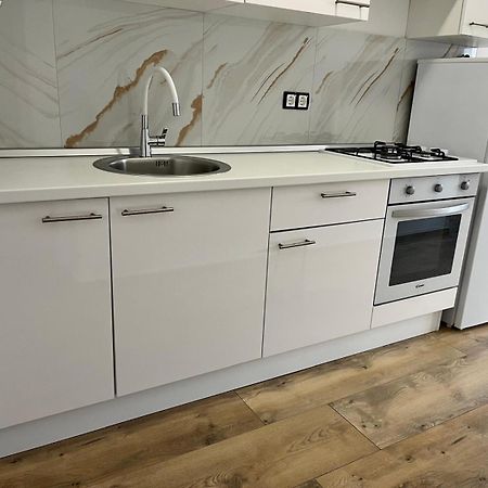 Apartments Rem โนวาลยา ภายนอก รูปภาพ